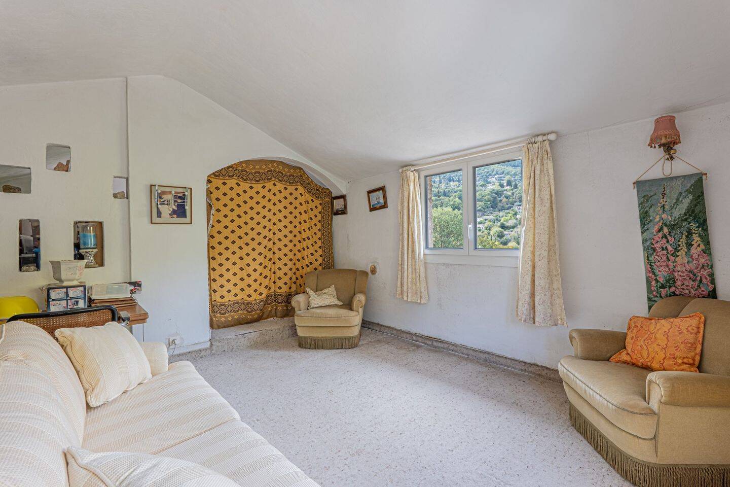 Maison à vendre, 241m², TOURRETTES SUR LOUP