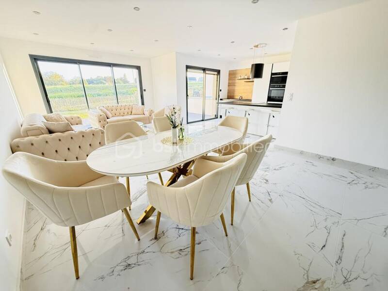 Maison à vendre, 126m², VEZIN LE COQUET