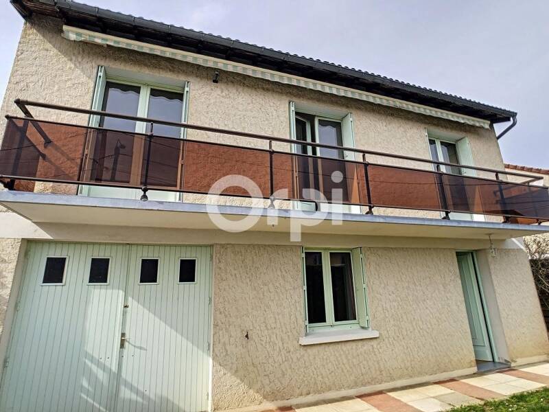 Maison à louer, 112m², SAINT PANTALEON DE LARCHE