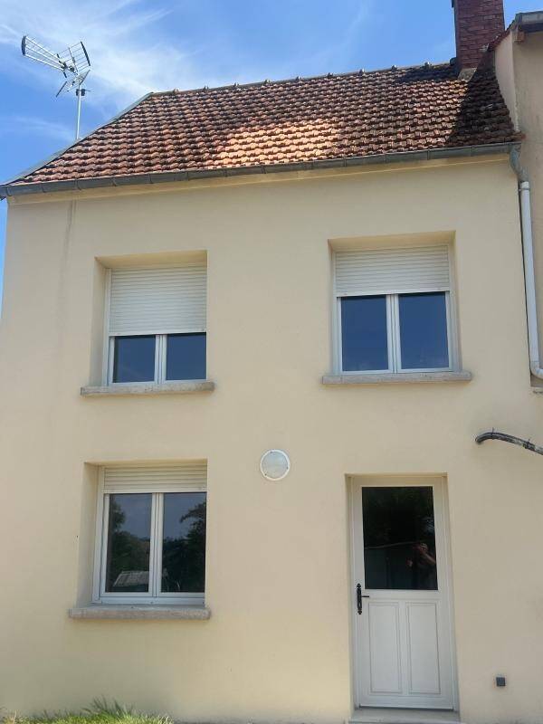 Maison à louer, 51m², MONTREUIL AUX LIONS