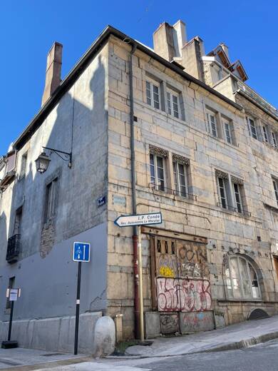 Immeuble à vendre 220 000 € 190 m² Battant Besancon 25000