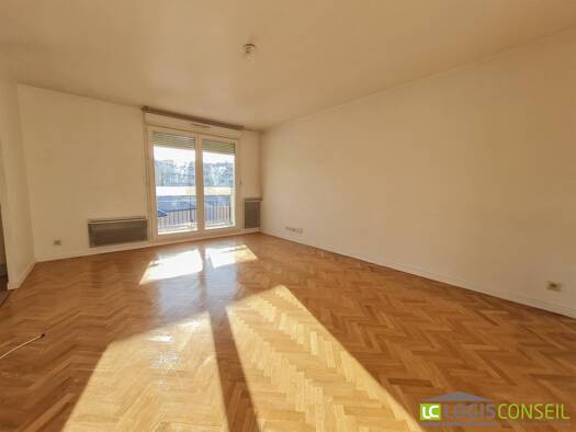 Appartement à louer 1 240 € 3 pièces 2 chambres 60,2 m² 4ème étage Petit Chatenay Châtenay-Malabry 92290