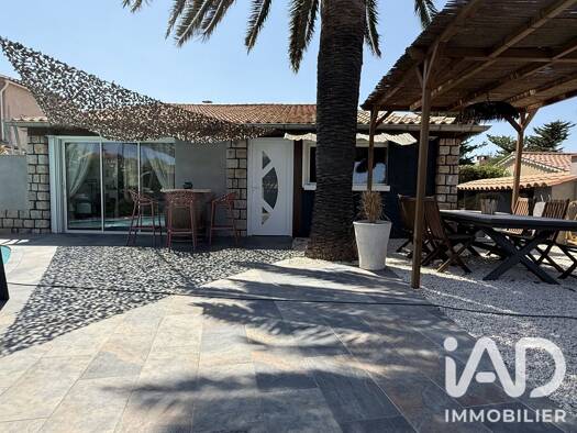 Maison à vendre 575 000 € 5 pièces 4 chambres 110 m² 488 m² de terrain La Moutonne La Crau 83260