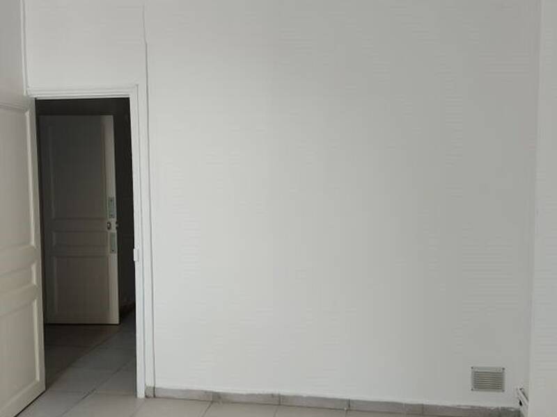 Maison à louer, 68m², MARSEILLE 3E