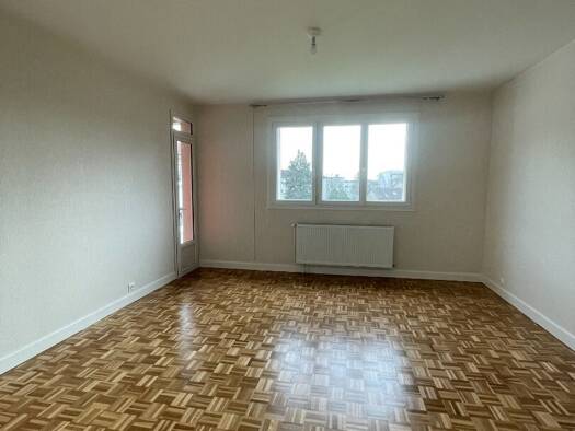 Appartement à louer 665 € 4 pièces 3 chambres 83 m² 3ème étage CHU Limoges 87000