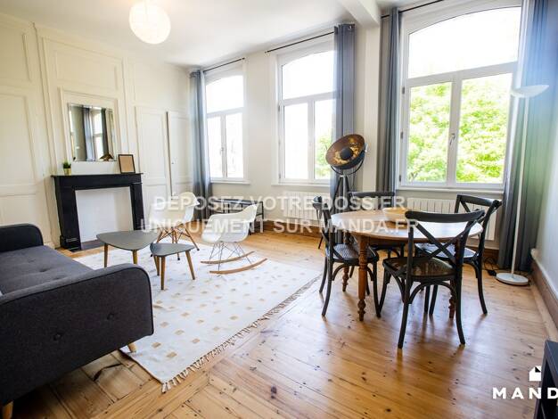 Appartement à louer 1 030 € 2 pièces 1 chambre 59 m² 2ème étage Vauban Esquermes Lille 59000
