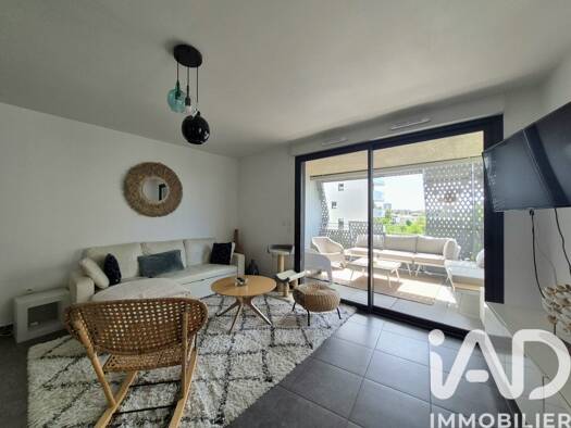 Appartement à vendre 350 000 € 3 pièces 2 chambres 70 m² Étage 2/7 Aiguerelles - Nouvelle Mairie Montpellier 34070