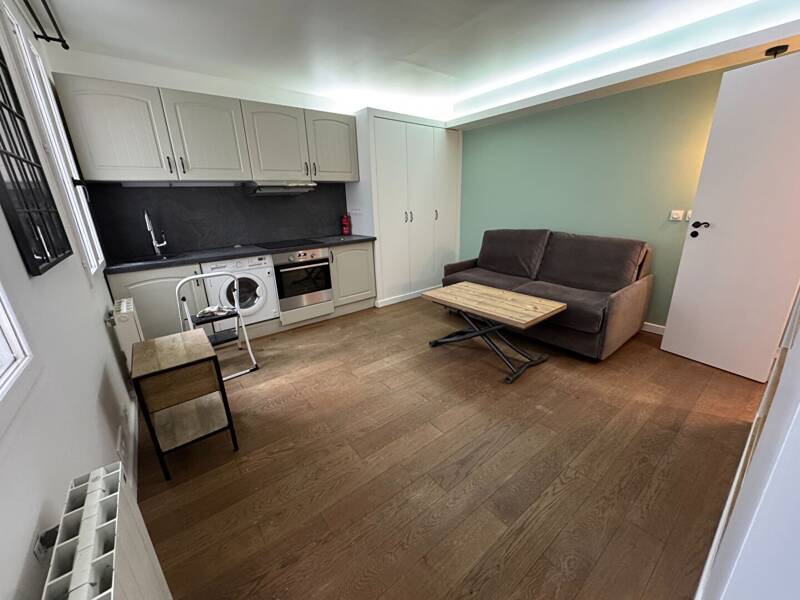 Maison à louer, 21m², PARIS 18E