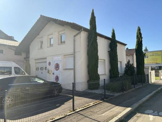 Bureaux à louer 573 € 104 m² de bureaux Mulhouse 68100