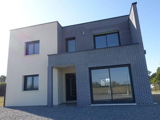 Maison à vendre - Première occupation 259 000 € 5 pièces 4 chambres 147 m² 600 m² de terrain Saint-Riquier-ès-Plains 76460
