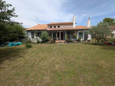 Maison à vendre 312 000 € 8 pièces 6 chambres 180 m² 505 m² de terrain Poitiers 86000