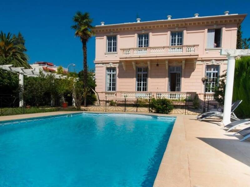 Maison à louer, 350m², NICE