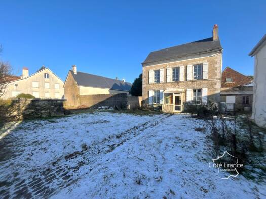 Maison à vendre 79 000 € 4 pièces 2 chambres 82 m² 731 m² de terrain Les Hauts de Forterre 89560