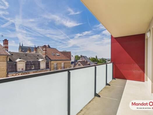 Appartement à vendre 178 200 € 2 pièces 1 chambre 51 m² Étage 3/4 Barbâtre-Saint Remy-Verrerie Reims 51100