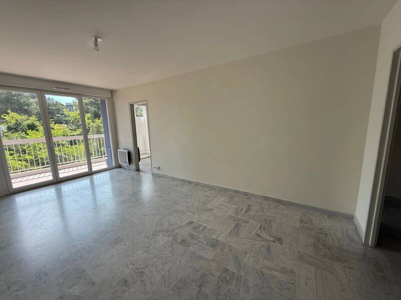 Maison à louer, 98m², MARSEILLE 12E