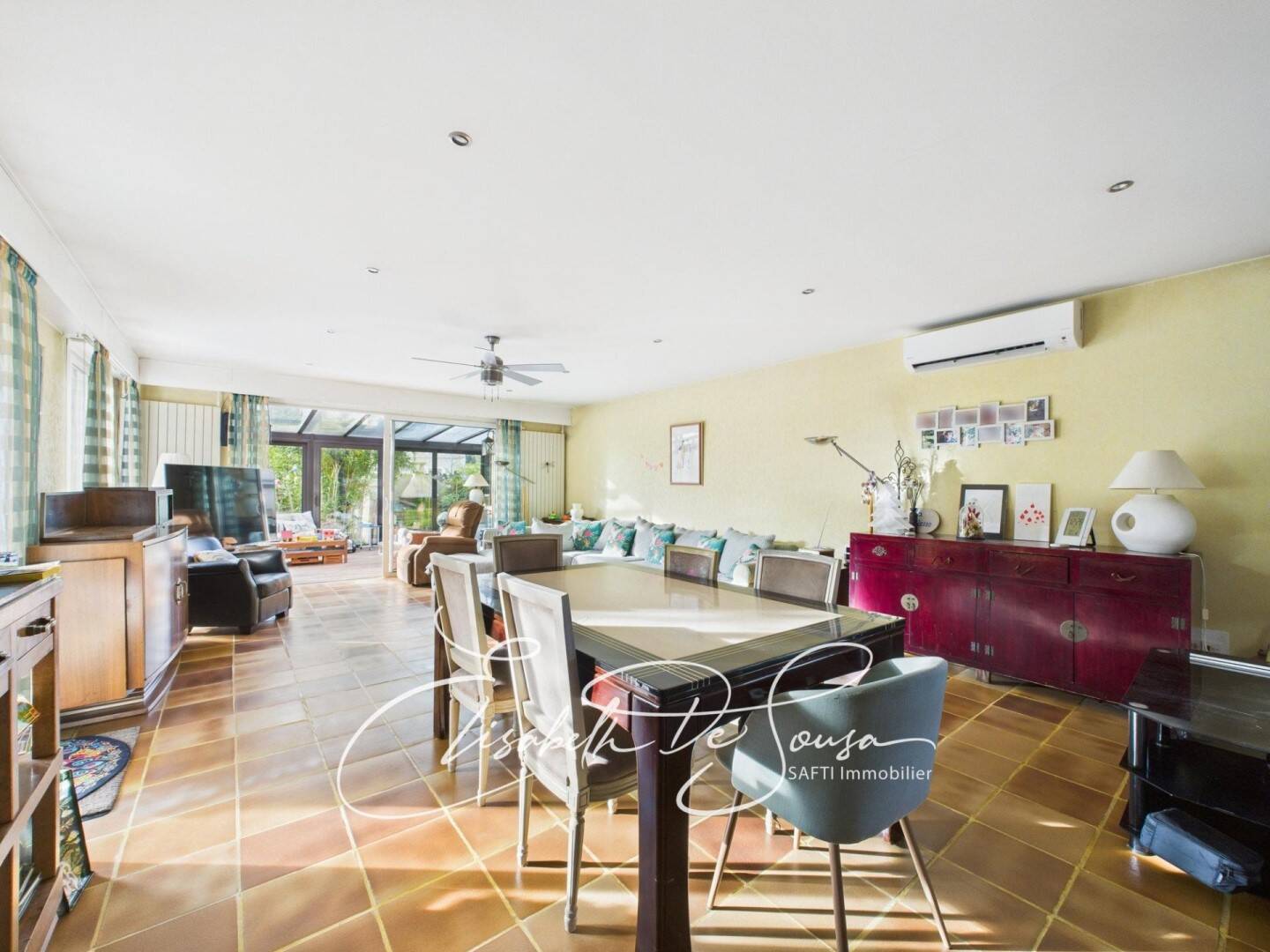 Maison à vendre, 267m², SAINT MAUR DES FOSSES