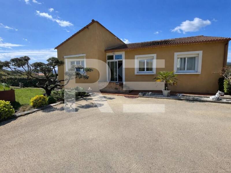 Maison à vendre, 137m², SAINT JULIEN LES ROSIERS