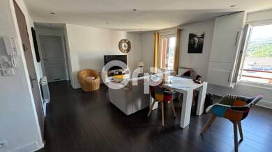 Appartement à louer 750 € 4 pièces 3 chambres 76,7 m² La Grand-Croix 42320