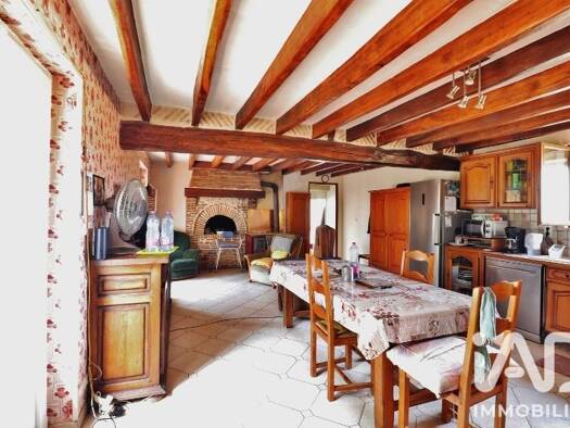 Maison à vendre 199 500 € 4 pièces 3 chambres 160 m² 2 500 m² de terrain Mézières-en-Gâtinais 45270