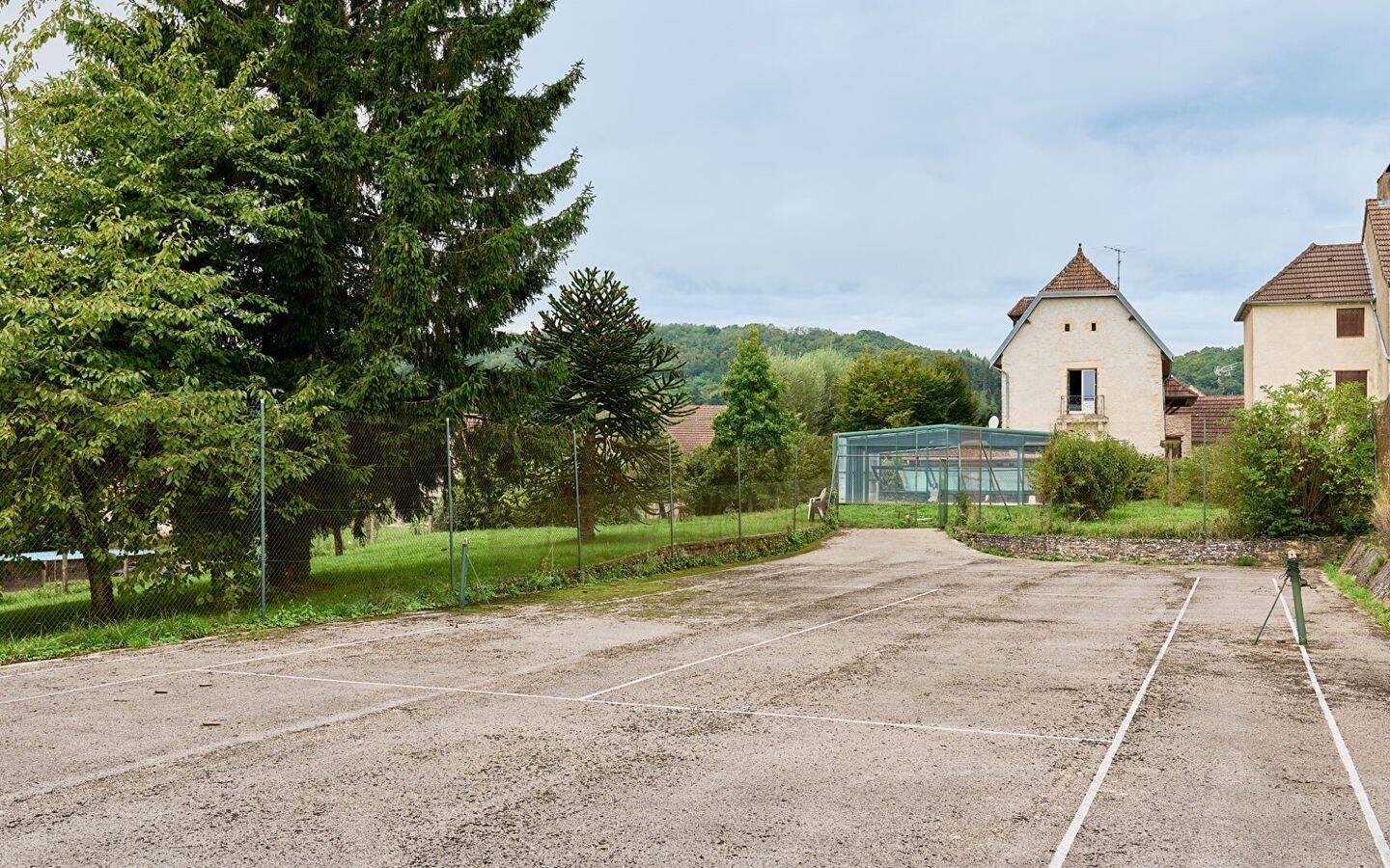 Maison à vendre, 270m², DOLE
