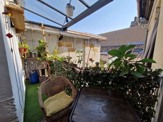 Appartement à vendre 280 000 € 3 pièces 2 chambres 54 m² Étage 2/2 Centre ville Bordeaux 33000