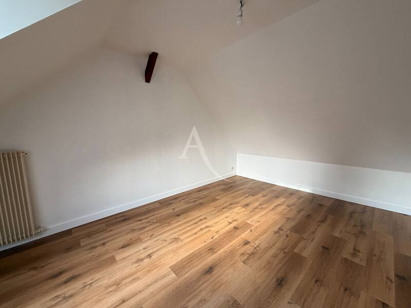 Maison à louer, 93m², CORZE