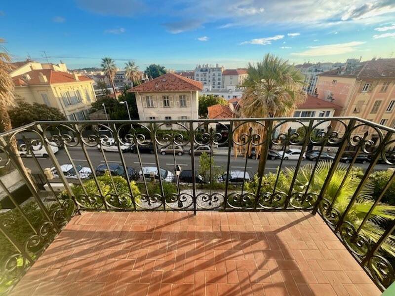 Maison à louer, 110m², NICE
