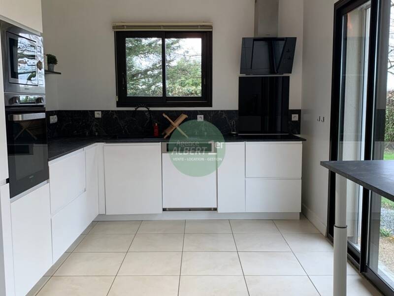 Maison à louer, 177m², OCTEVILLE SUR MER