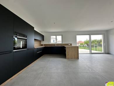 Maison à louer 1 650 € 5 pièces 4 chambres 120 m² 350 m² de terrain Widensolen 68320