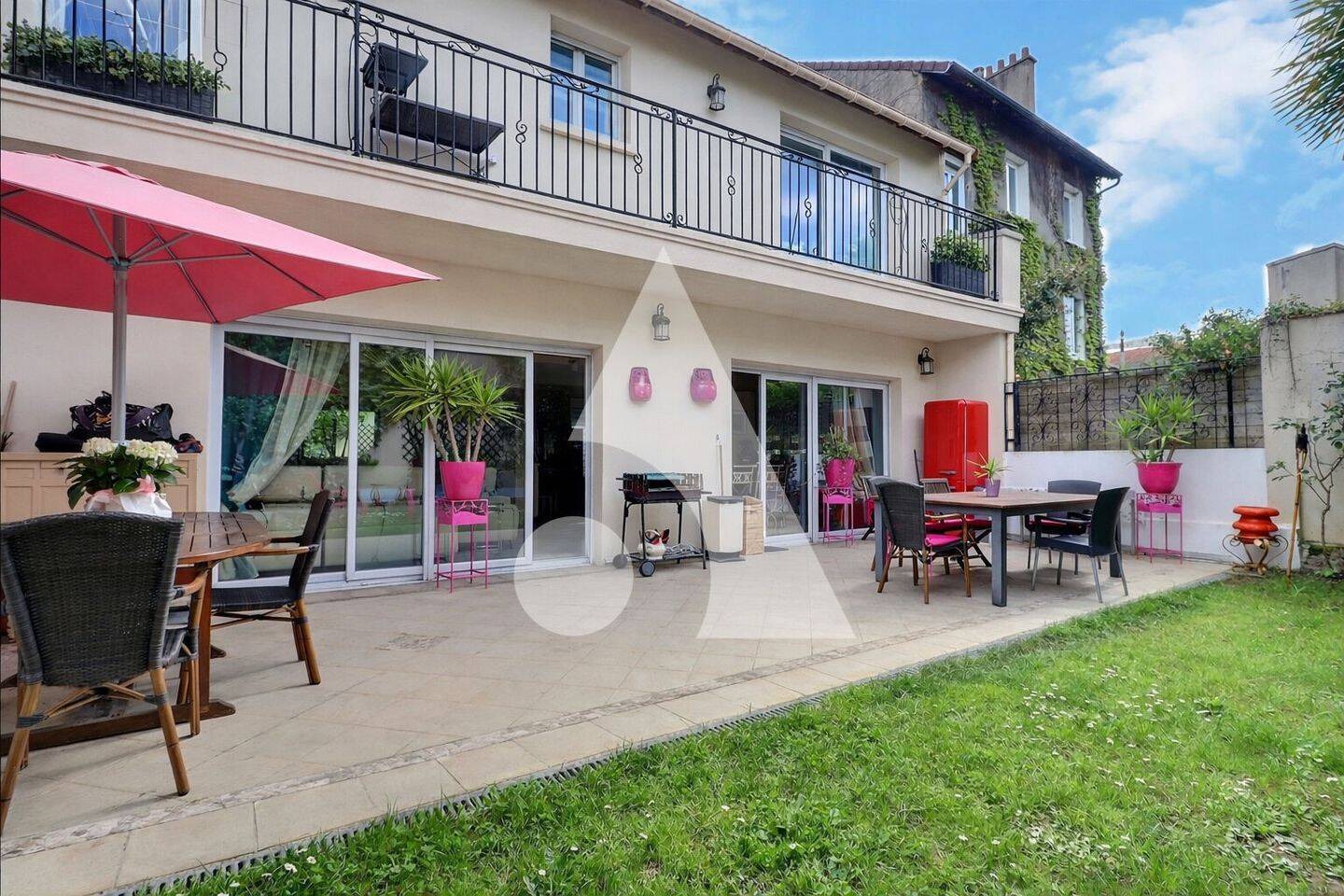 Maison à vendre, 300m², LES LILAS