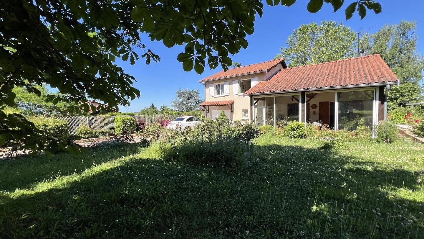 Maison à vendre, 125m², LA TOUR DE SALVAGNY
