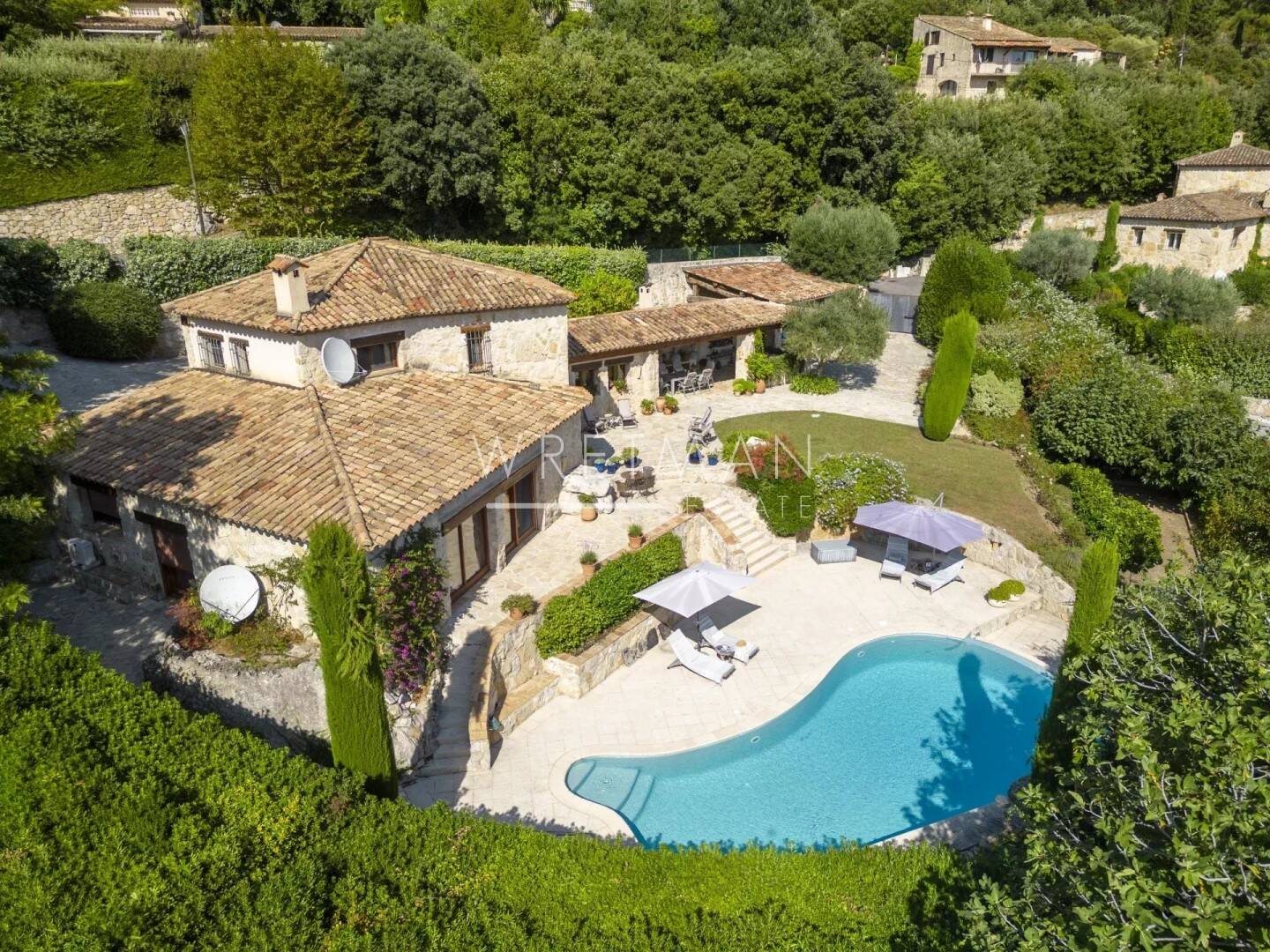 Maison à vendre, 230m², TOURRETTES SUR LOUP