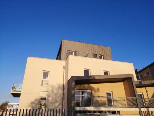 Appartement à louer 730 € 3 pièces 2 chambres 58 m² Étage 2/4 Grand Pigeon-Deux Croix-Banchais Angers 49