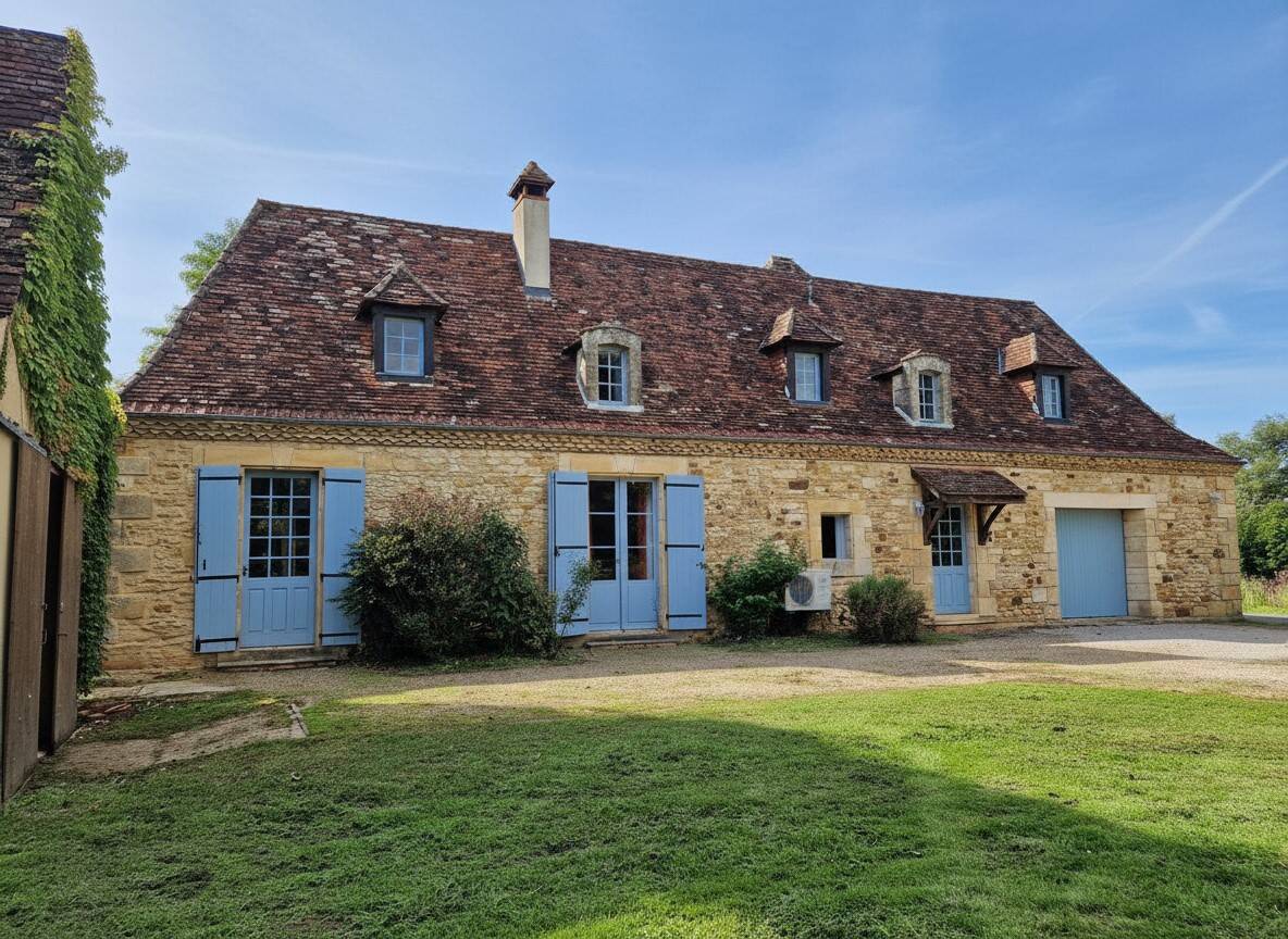Maison à vendre, 246m², SAINT FELIX DE REILLAC ET MORTEMART