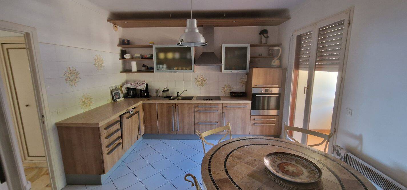 Maison à louer, 135m², AJACCIO