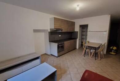Appartement à louer 550 € 2 pièces 1 chambre 42 m² Sainte-Foy-l'Argentière 69610