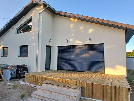 Maison à louer 1 330 € 4 pièces 3 chambres 110 m² Saint-Clair 07430