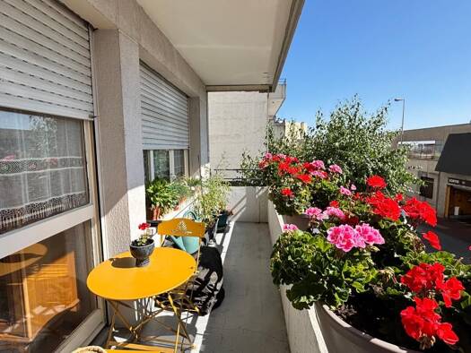 Appartement à vendre 172 000 € 3 pièces 2 chambres 84 m² 1er étage Centre-Halles Carnot Limoges 87000