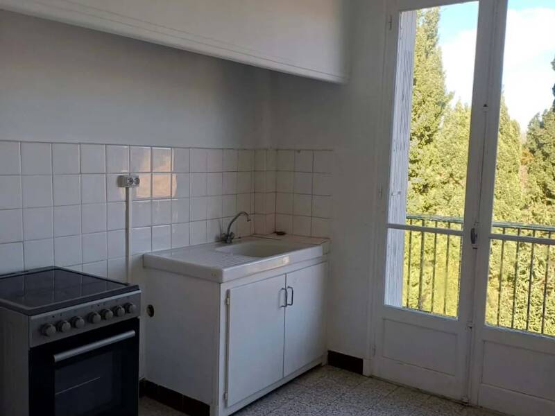 Maison à louer, 67m², TARASCON