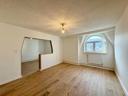 Appartement à louer 695 € 4 pièces 2 chambres 81,4 m² Étage 2/2 Centre Ville-Gare-Cité Gargan Moyeuvre-Grande 57250