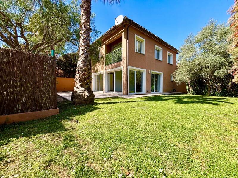 Maison à vendre, 195m², ANTIBES