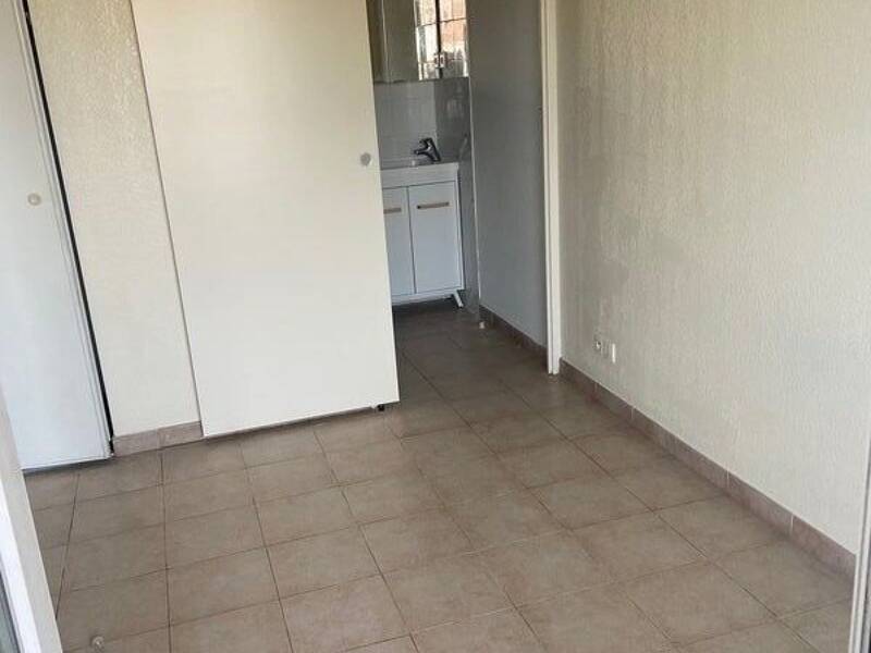 Maison à louer, 28m², MARSEILLE 6E