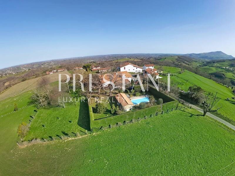 Maison à vendre, 311m², ESPELETTE