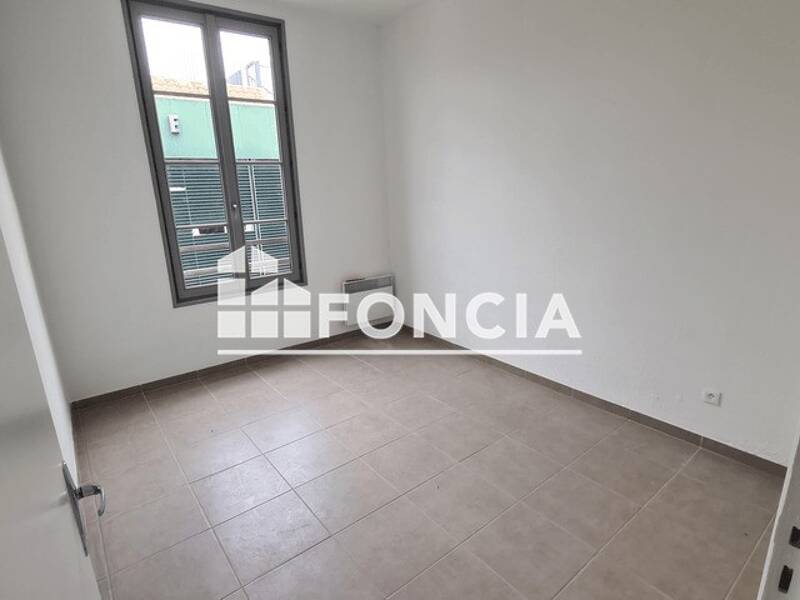 Maison à louer, 52m², NIMES