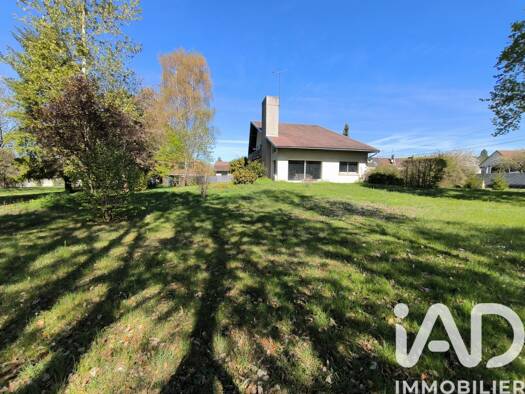 Maison à vendre 184 000 € 6 pièces 4 chambres 193 m² 3 750 m² de terrain Aix-Villemaur-Pâlis 10160
