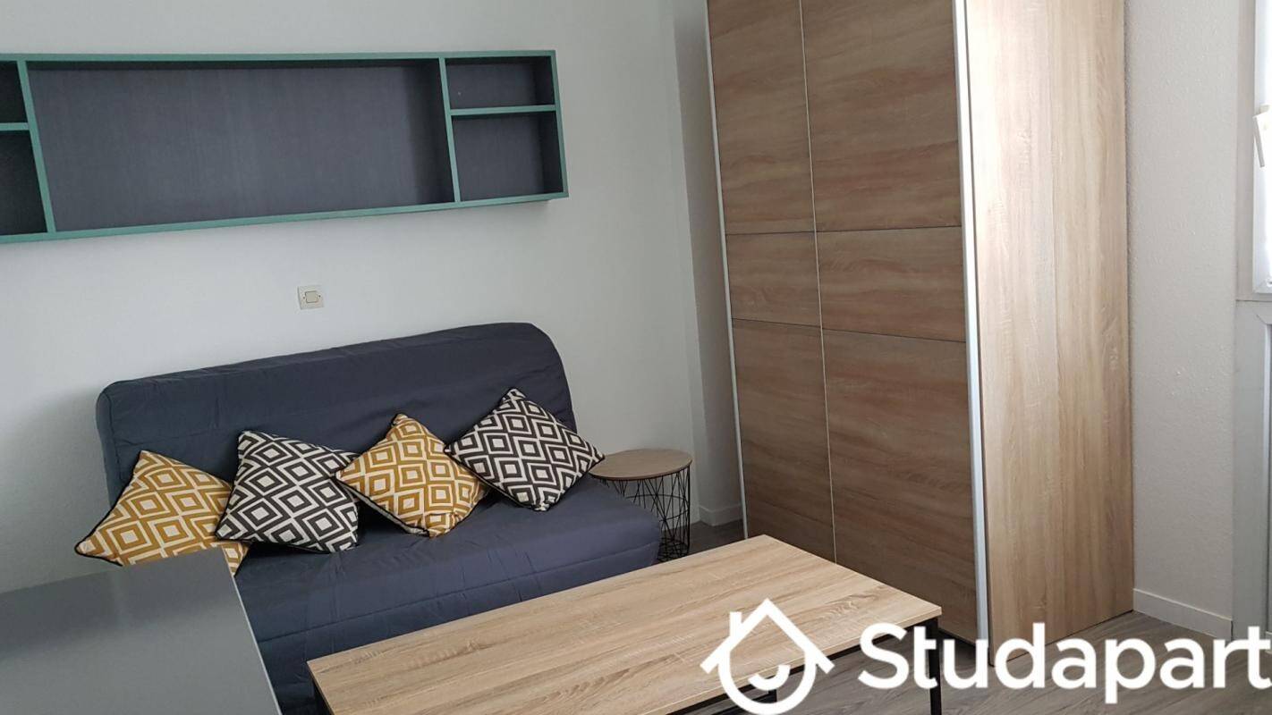 Maison à louer, 18m², CAEN
