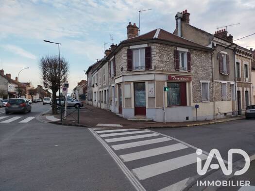 Local commercial à vendre 122 999 € 85 m² de surface de vente La Vallée Souppes-sur-Loing 77460