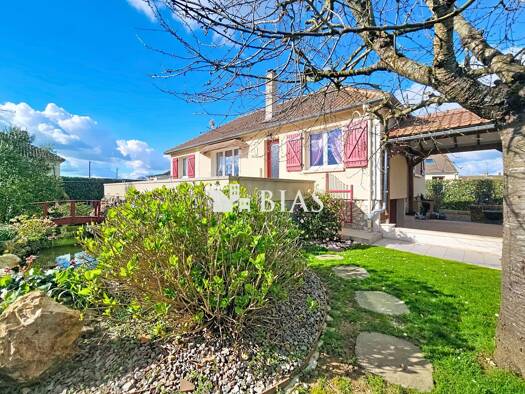 Maison à vendre 185 000 € 4 pièces 3 chambres 76,1 m² 807 m² de terrain Sainte-Colombe-la-Commanderie 27110