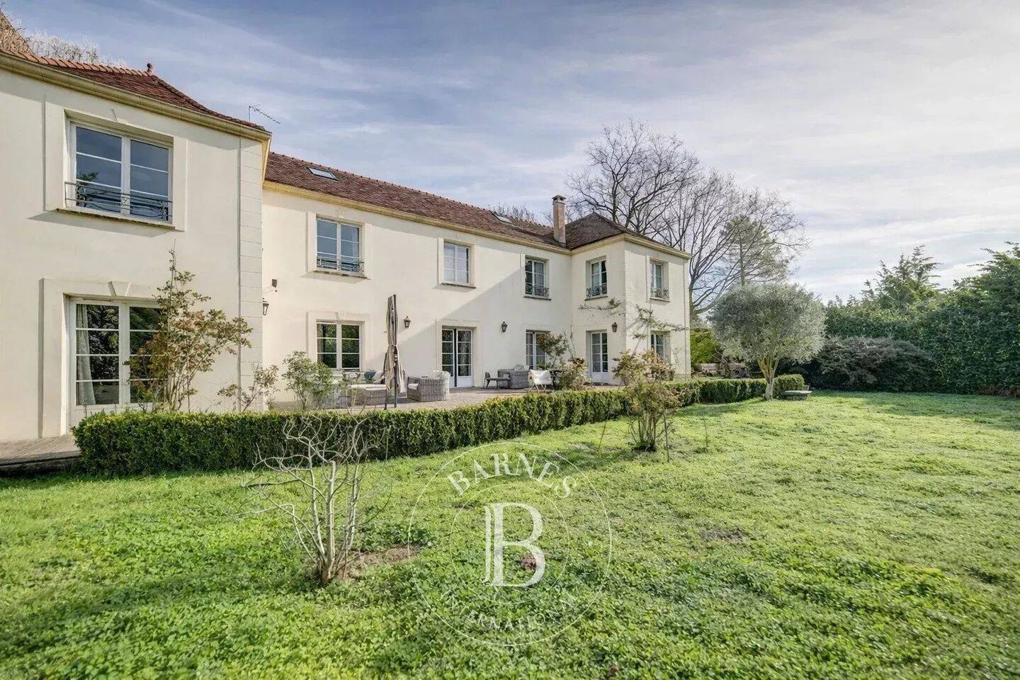 Maison à vendre, 350m², SAINT NOM LA BRETECHE