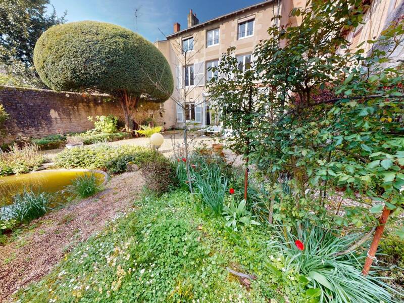 Maison à vendre, 230m², POITIERS